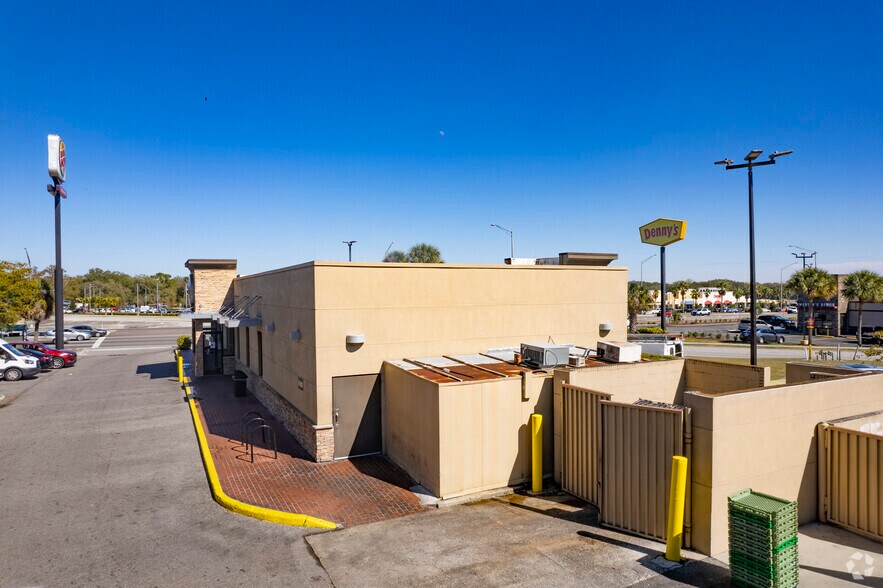More Photos Of 3212 US Highway 98 N, Lakeland Fast Food For Sale