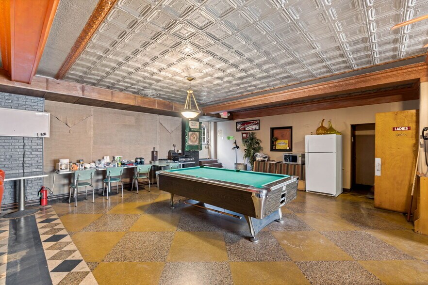 More Photos Of 1000 W State St, Coal Township Restaurant For Sale