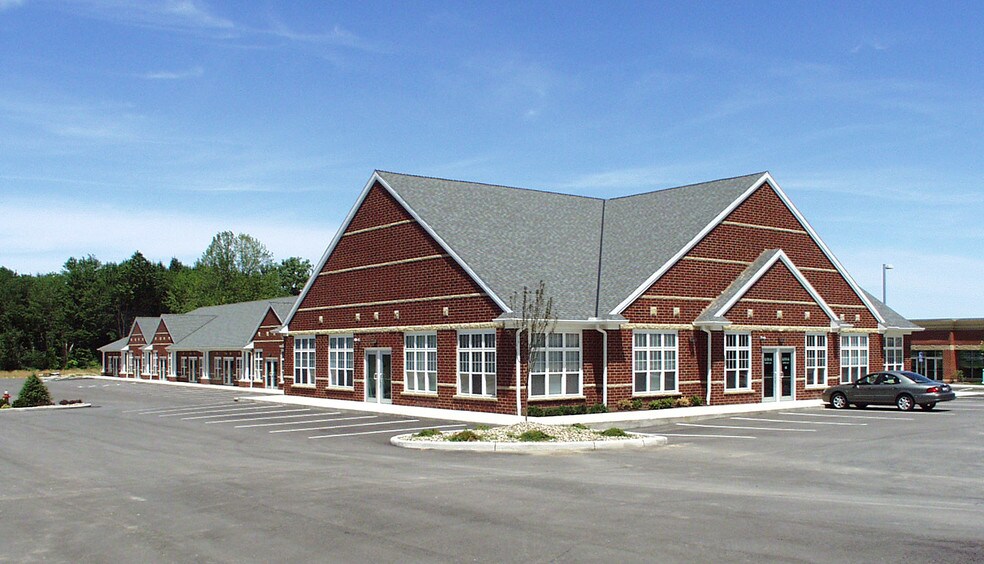 More Photos Of 2181 E Aurora Rd, Twinsburg Office For Sale