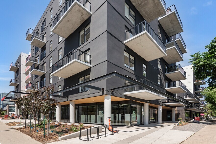 More Photos Of 12322 102 Av NW, Edmonton Apartments For Lease