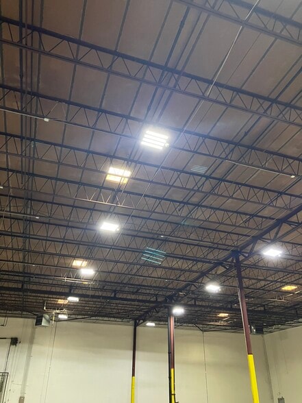 More Photos Of 11839 Shiloh Rd, Dallas Warehouse For Lease