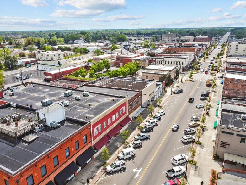 More Photos Of 327 N Queen St, Kinston Office For Lease