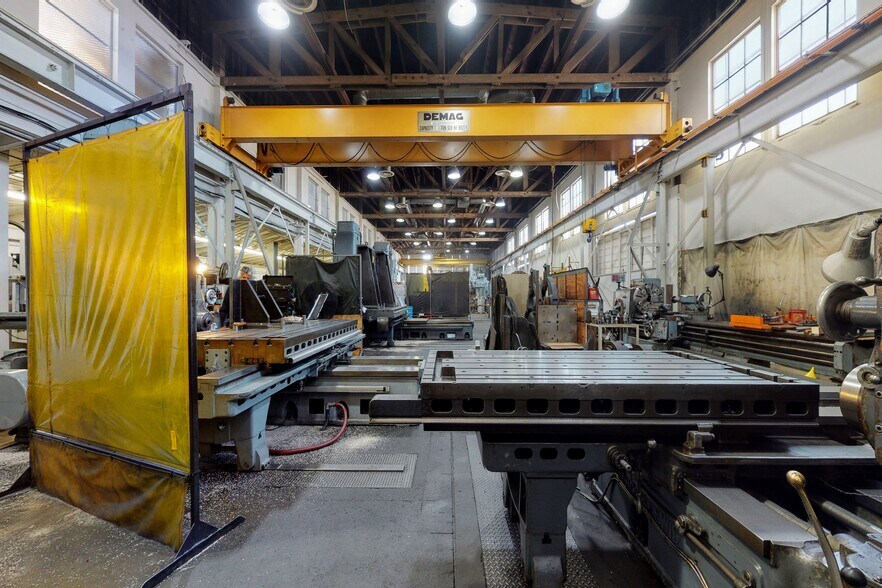 More Photos Of 3400-3470 Randolph St, Huntington Park Warehouse For Lease