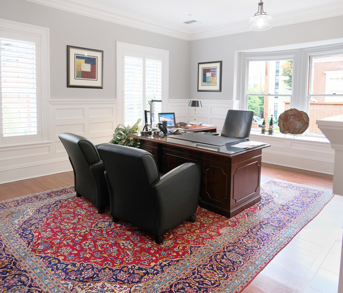 More Photos Of 829 NW 19th Ave, Portland Office For Sale