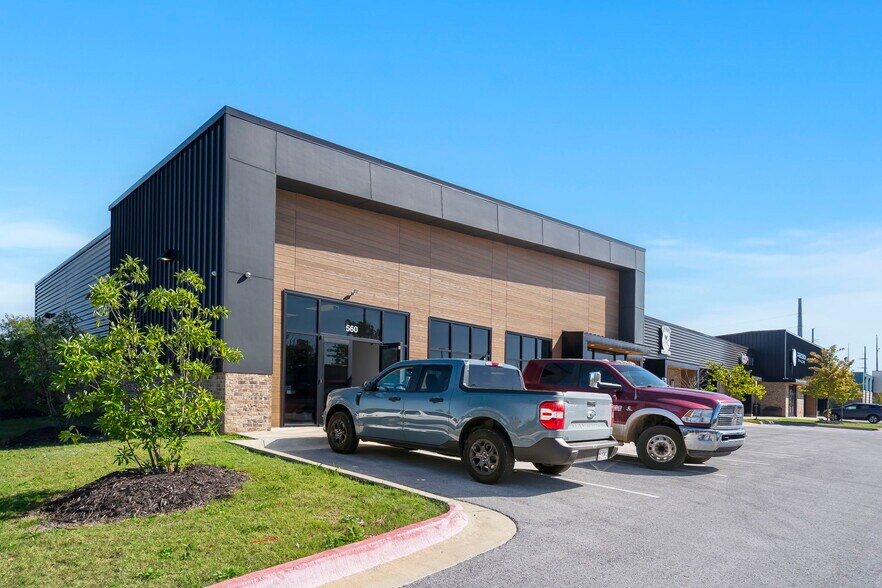 More Photos Of 504 E Centerton Blvd, Centerton Storefront Retail Office For Lease