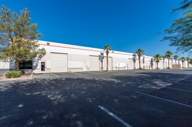 More Photos Of 6330 S Eastern Ave, Las Vegas Unknown For Lease