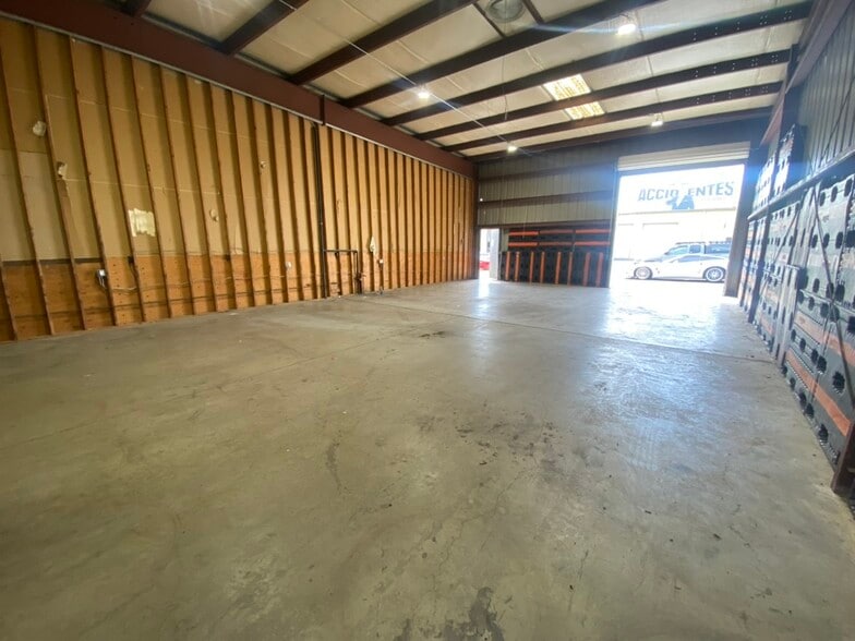 More Photos Of 1511 Lone Palm Ave, Modesto Warehouse For Lease