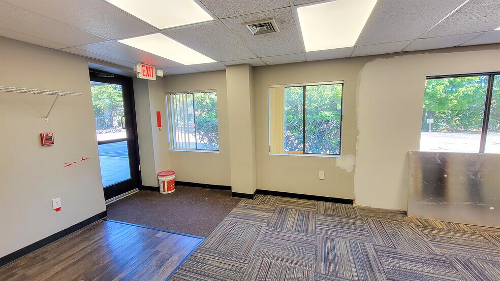 More Photos Of 1221 Main St, Weymouth Medical For Lease