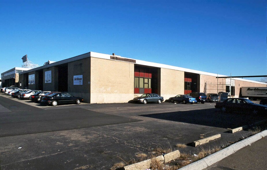 Primary Photo Of 2225 Richmond St, Philadelphia Warehouse For Lease