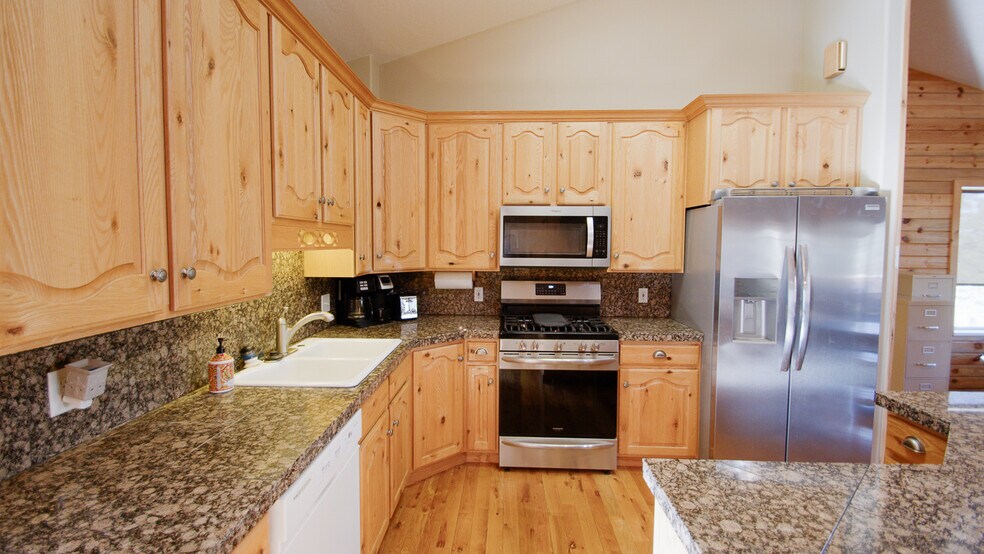 More Photos Of 897 E Cocks Comb Dr, Teasdale Land For Sale