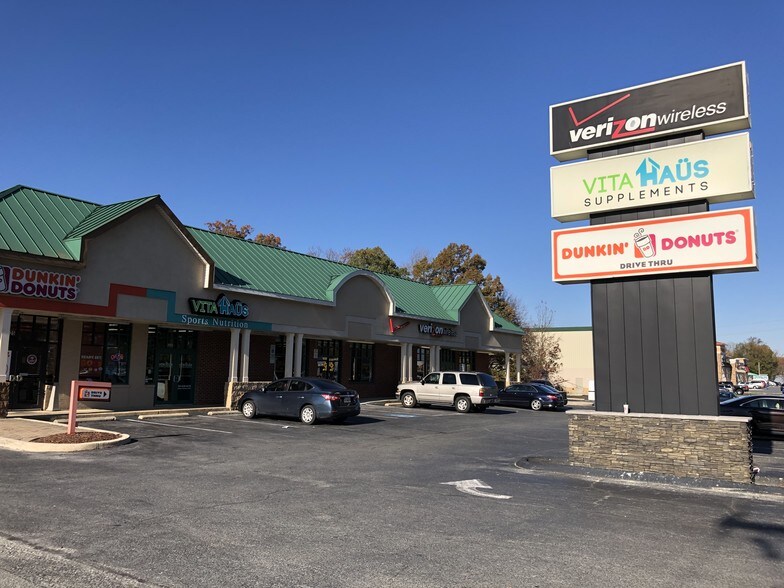 Primary Photo Of 2921 Crain Hwy, Waldorf General Retail For Lease