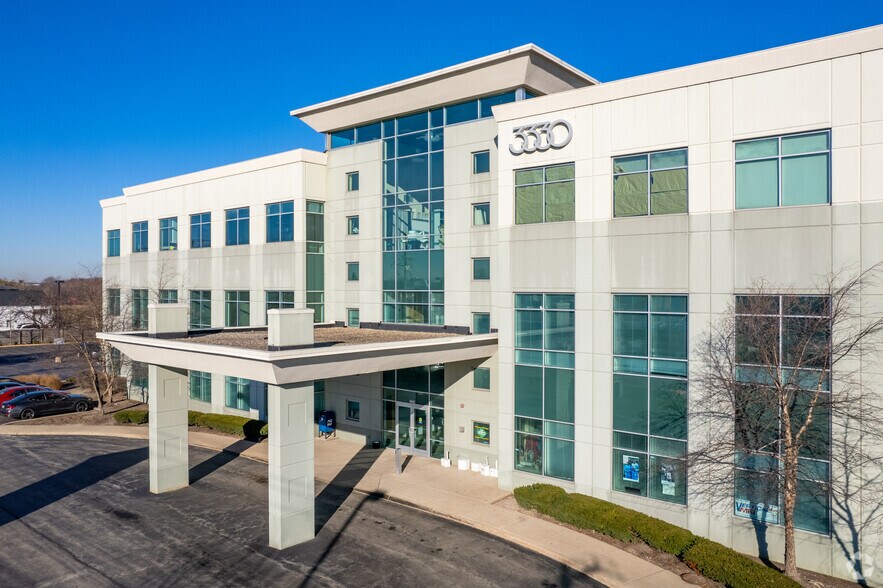 More Photos Of 3330 W 177th St, Hazel Crest Office For Sale