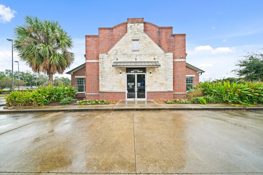 More Photos Of 3550-3552 FM 1092 Rd, Missouri City Office Residential For Lease