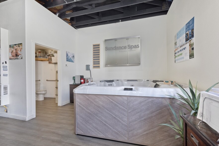 More Photos Of 100 Sierra Rd S1 park, Mammoth Lakes Industrial For Sale