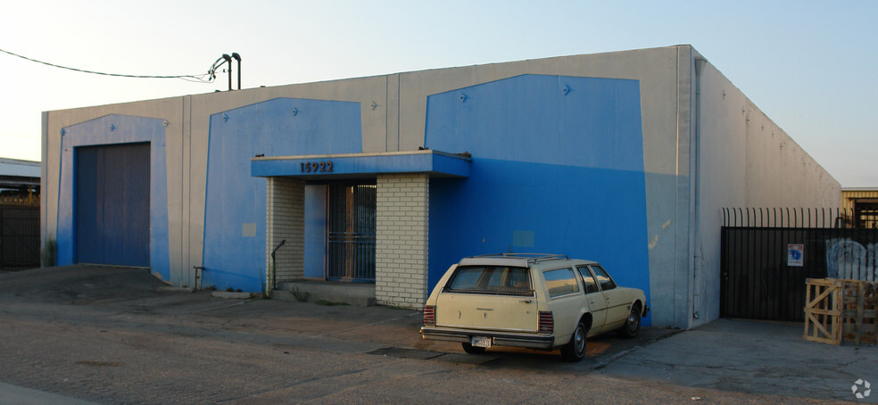 Primary Photo Of 15922 S Figueroa St, Gardena Manufacturing For Lease