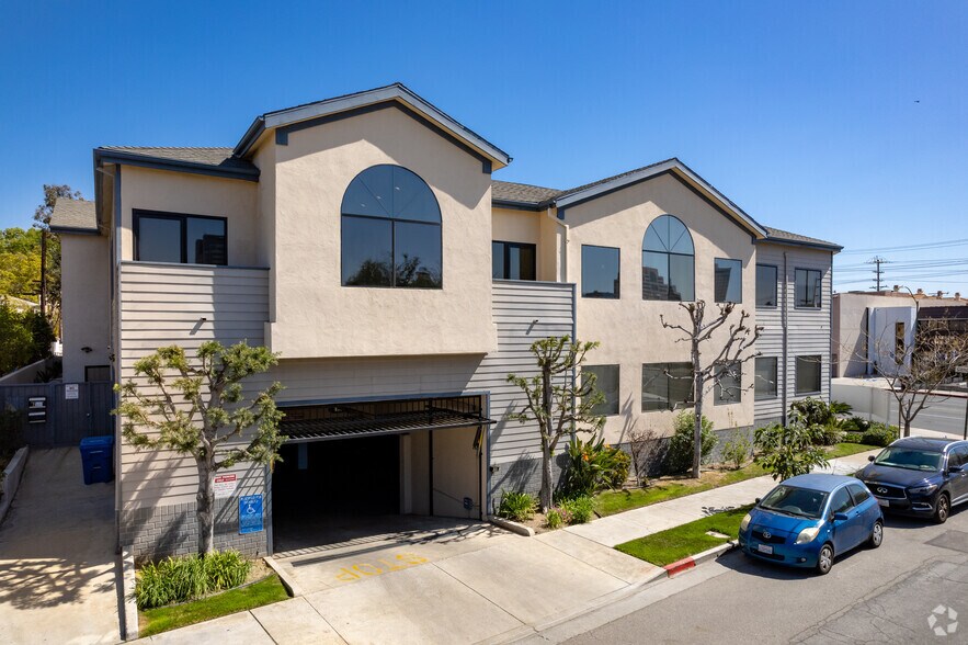 More Photos Of 601-607 E Glenoaks Blvd, Glendale Office For Lease