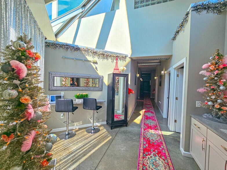 More Photos Of 7210 Bristlewood Dr, Youngstown Freestanding For Sale