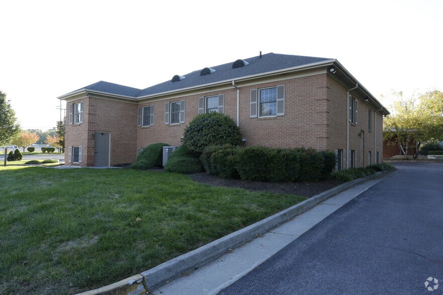 More Photos Of 1400 Amherst, Winchester Medical For Lease