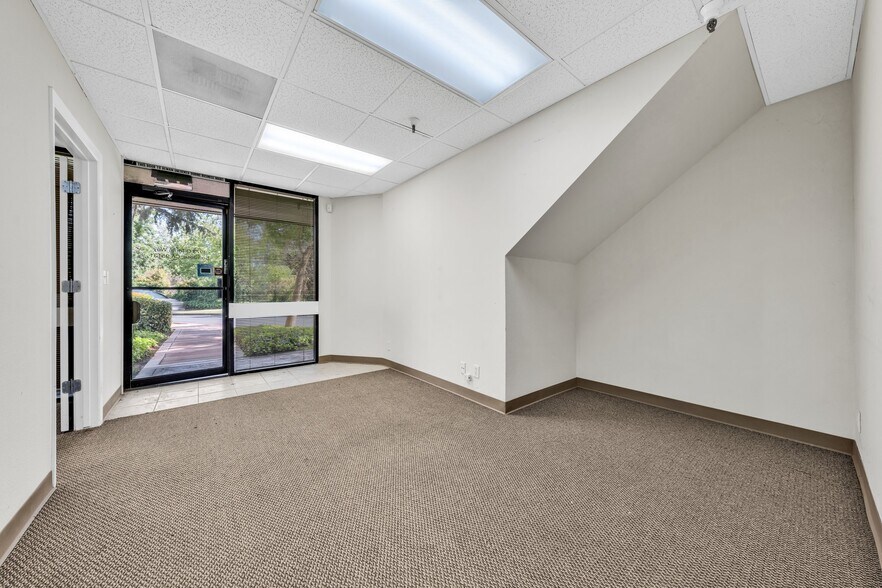 More Photos Of 1941-1973 O'Toole Way, San Jose Loft Creative Space For Lease