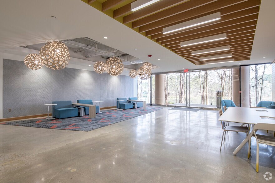 More Photos Of 44 Inverness Center Pky, Birmingham Unknown For Lease