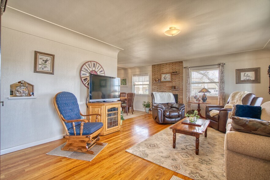 More Photos Of 3221 E Mulberry St, Fort Collins Freestanding For Sale