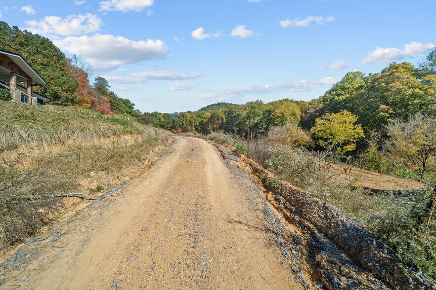 More Photos Of 1217 McCarter Hollow Rd, Sevierville Land For Sale