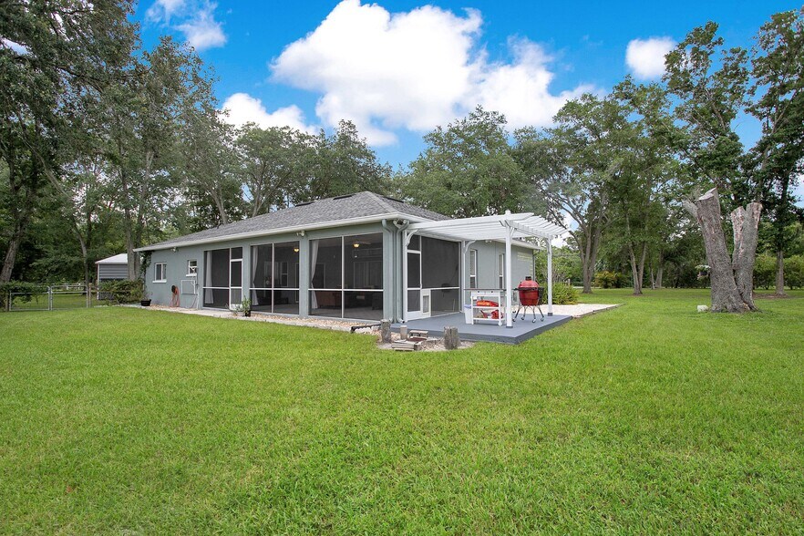 More Photos Of 19616 Livingston Ave, Lutz Land For Sale