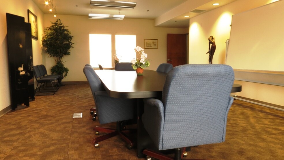 More Photos Of 1925 E Prater Way, Sparks Office For Sale