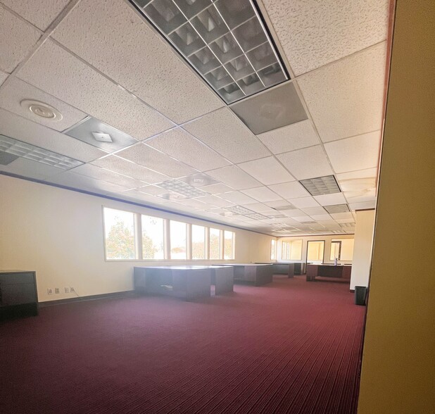 More Photos Of 750 Fairmont Ave, Glendale Loft Creative Space For Lease