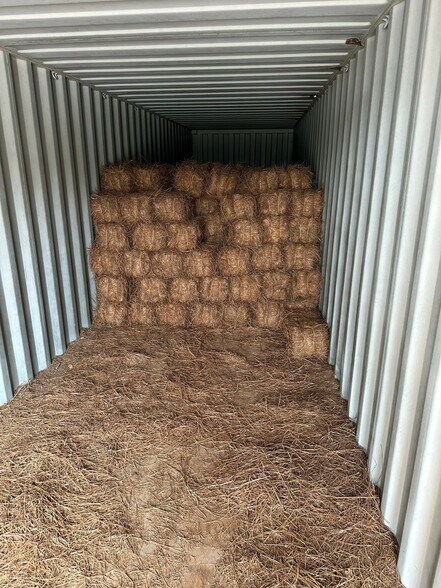 More Photos Of 2616 Colonel Thomson Hwy, Saint Matthews Freestanding For Sale