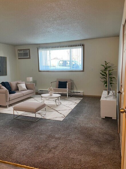 More Photos Of 901 S 11th St, Marion Apartments For Sale