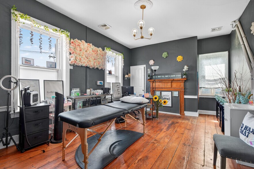 More Photos Of 22 S Main St, Allentown Office For Sale