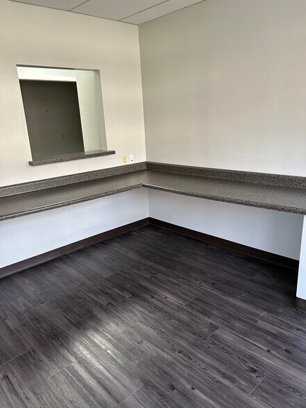 More Photos Of 266 S Cleveland St, Memphis Medical For Lease