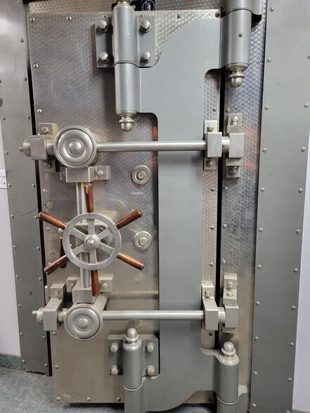 More Photos Of 1760 W Florida Ave, Hemet Freestanding For Sale