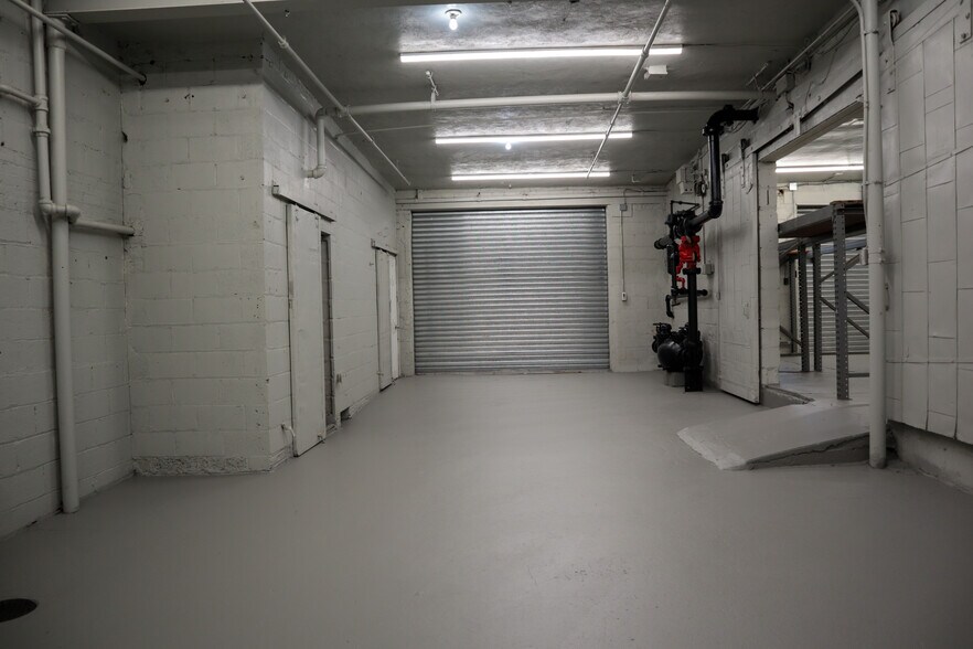 More Photos Of 309-311 Hillside Ave, Hillside Warehouse For Sale