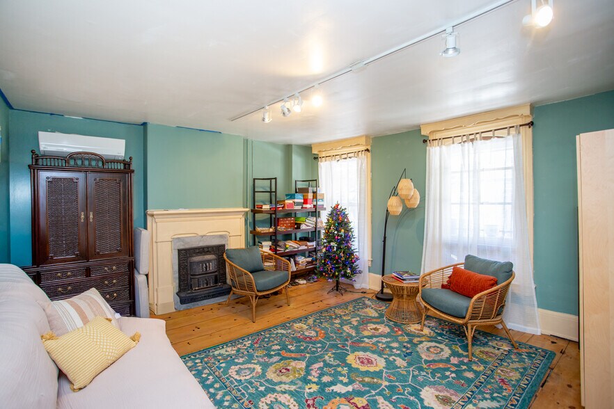 More Photos Of 45 Bridge St, Lambertville Storefront Retail Office For Sale