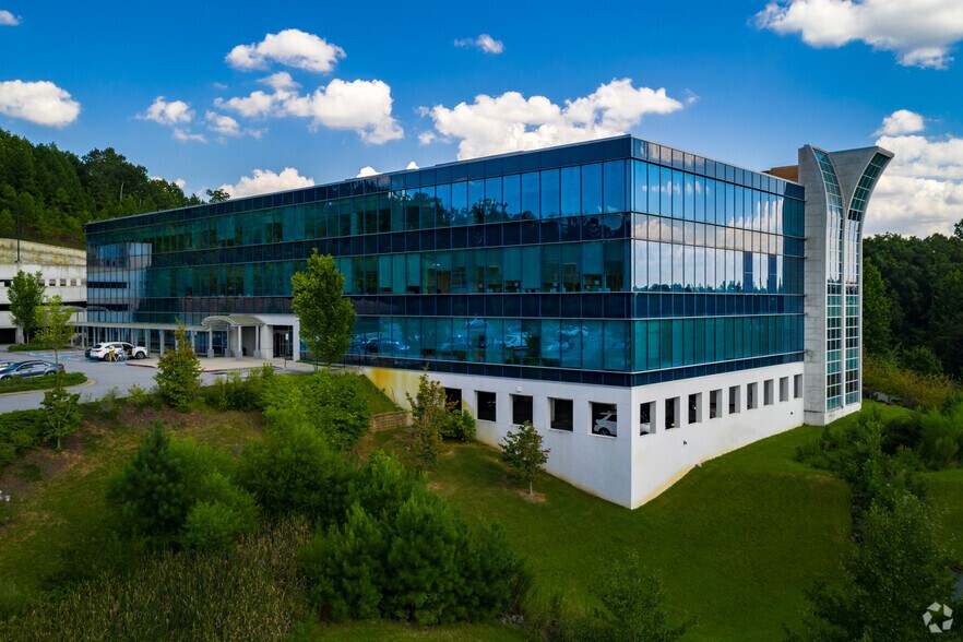 More Photos Of 3330 Preston Ridge Rd, Alpharetta Medical For Lease