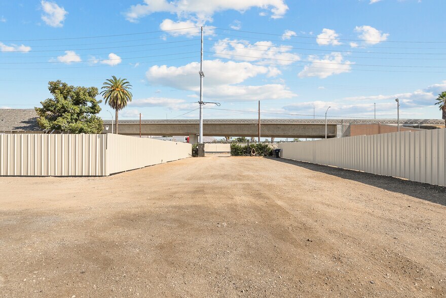 More Photos Of 2857 Mulberry St, Riverside Land For Sale