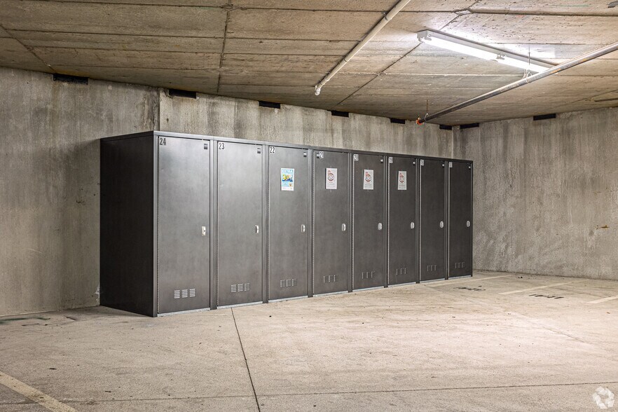 More Photos Of 1430 Wilmington Dr, Dupont Apartments For Lease