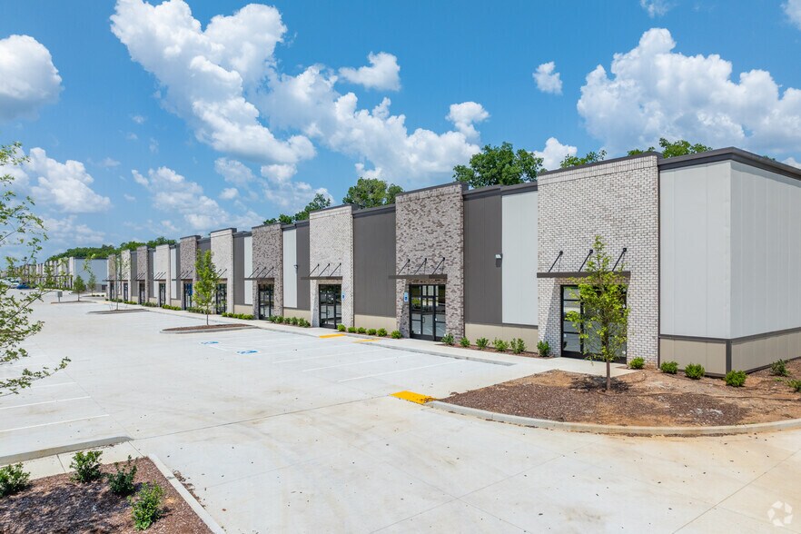 More Photos Of 2139 Logistics Way, Murfreesboro Unknown For Lease