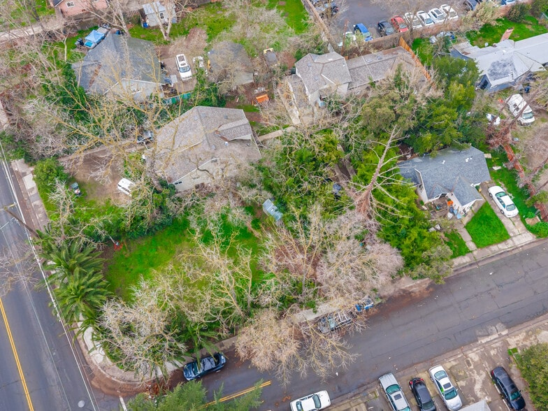 More Photos Of 1535 Arcade Blvd, Sacramento Multifamily For Sale