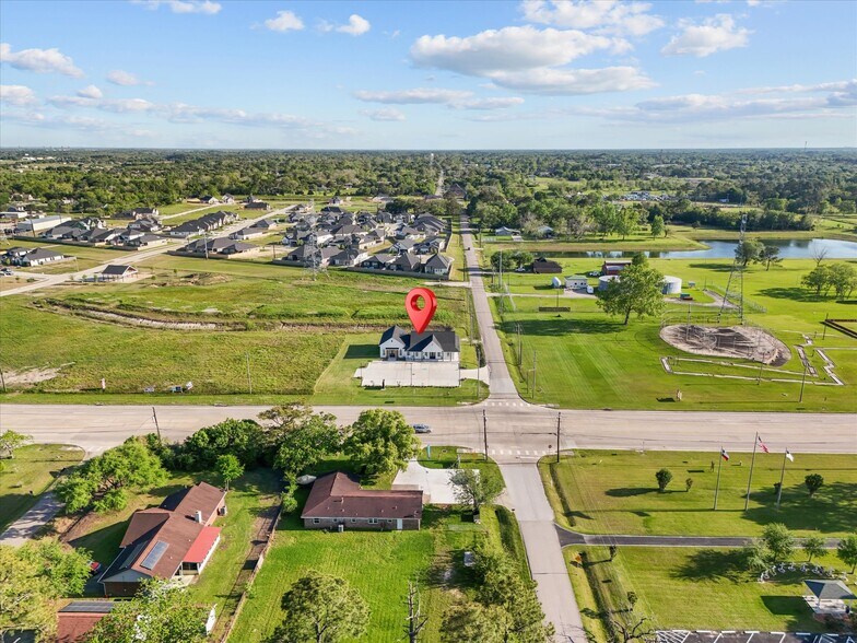 More Photos Of 12121 FM 1764 Rd, Santa Fe Office For Sale