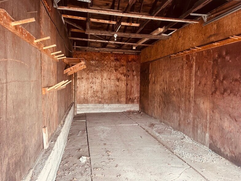 More Photos Of 235 Hunnewell Ave, Pittsfield Office For Sale