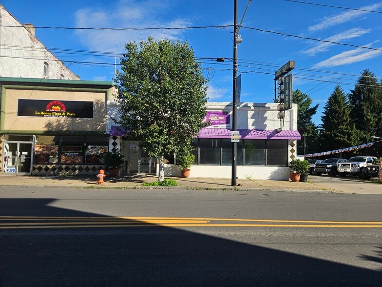 Primary Photo Of 1822-1826 N Main Ave, Scranton Restaurant For Lease