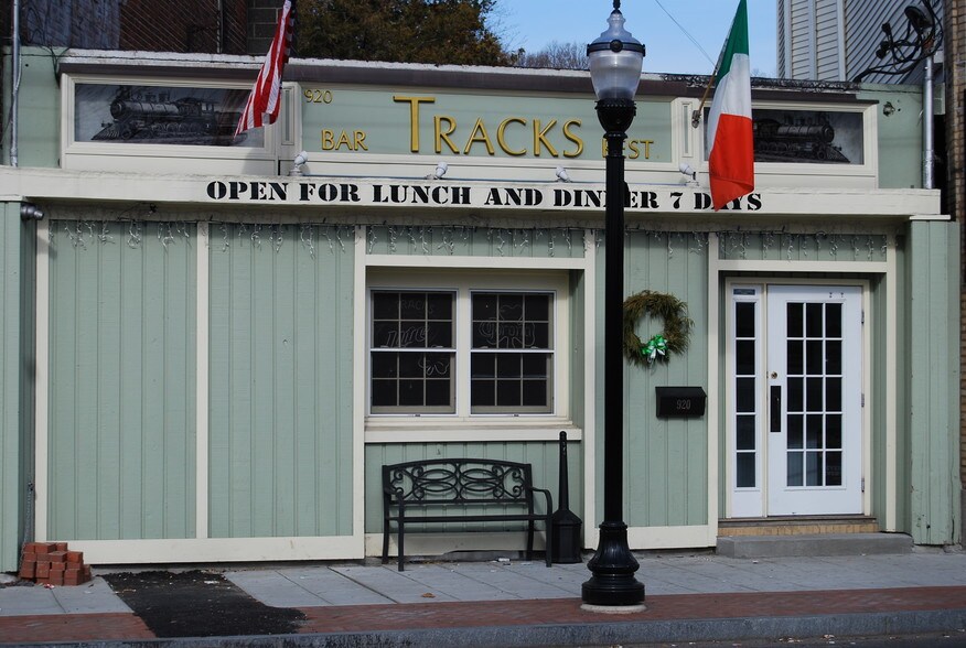 Primary Photo Of 920 Hope St, Stamford Freestanding For Lease