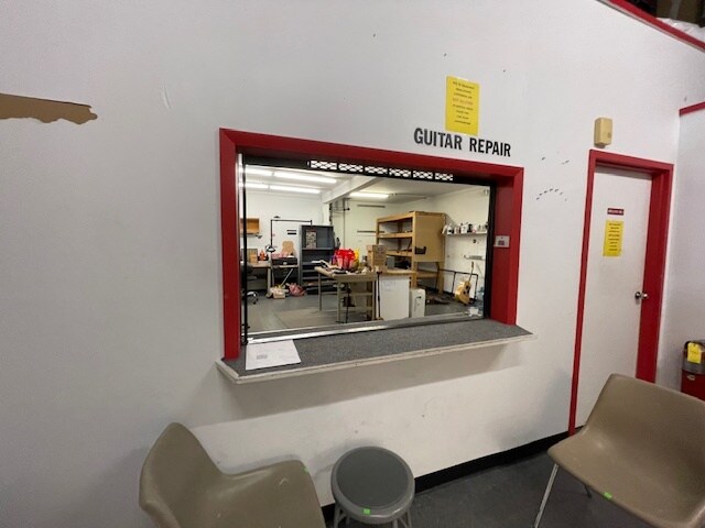 More Photos Of 95 Amity Rd, New Haven Storefront Retail Office For Sale