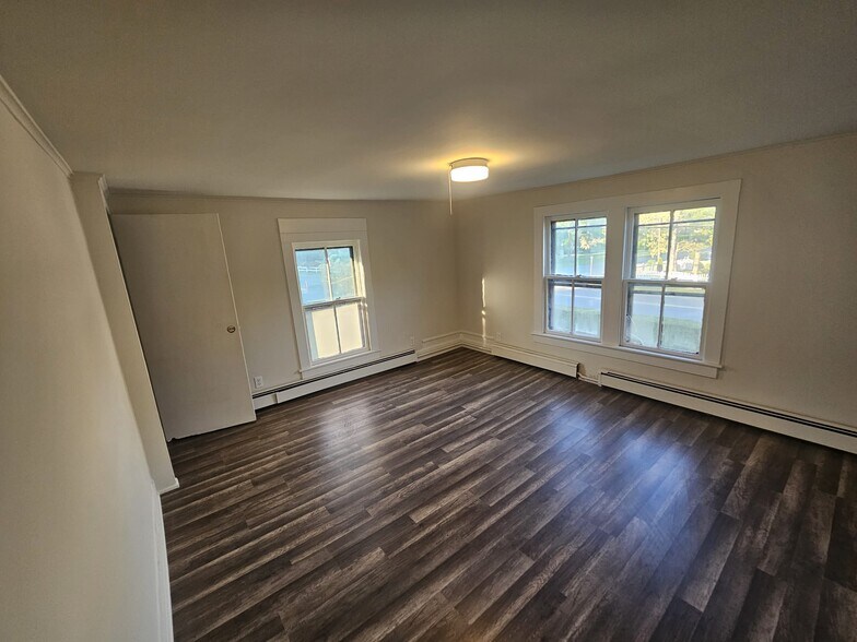 More Photos Of 134 Ponquogue Ave, Hampton Bays Apartments For Sale