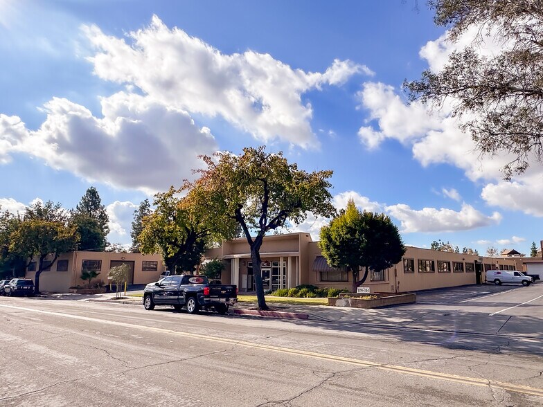 More Photos Of 131-133 S Eucla Ave, San Dimas Unknown For Lease