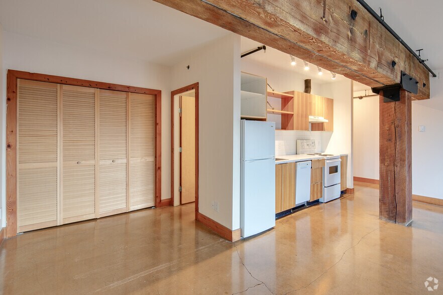 More Photos Of 536 Herald St, Victoria Apartments For Lease