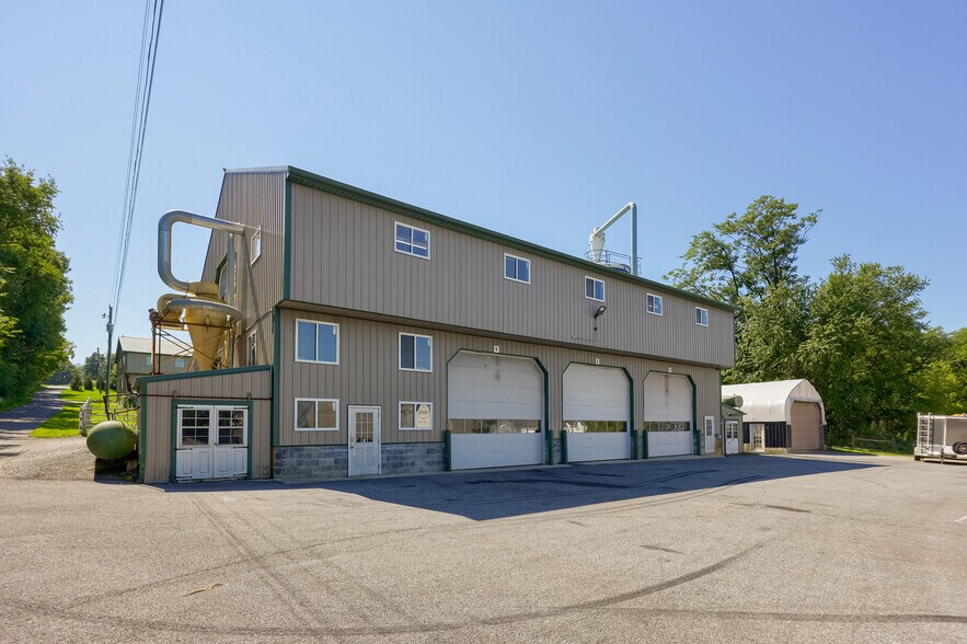More Photos Of 197 Pencroft Dr N, Holtwood Industrial For Sale